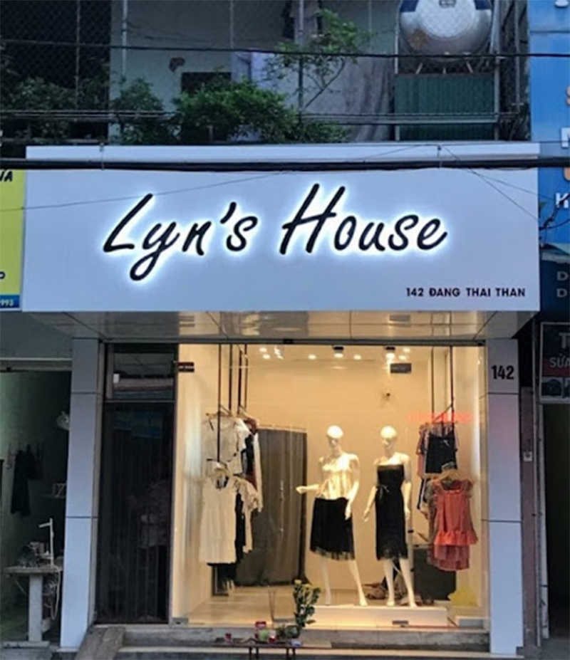 bien quang cao dep cho shop quan ao 9
