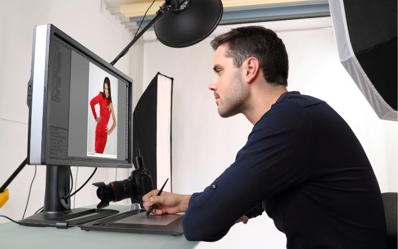 Bán hàng online nên bán gì? Tổng hợp các gợi ý cực hot 2023 12 Xử lý hình ảnh – kỹ năng cần có của một photographer
